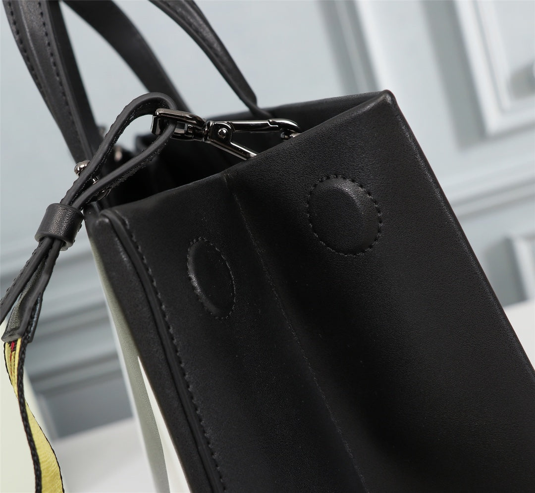 Off White Bag Casual Outdoor Convenient Tote Bag