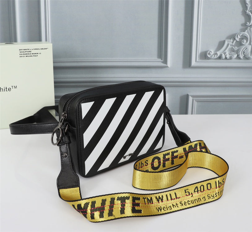 Off White Bag Casual Outdoor Convenient Tote Bag
