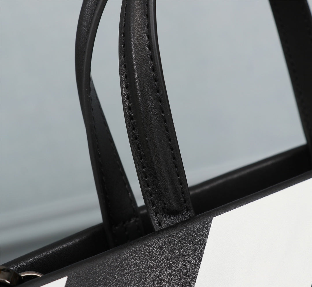 Off White Bag Casual Outdoor Convenient Tote Bag