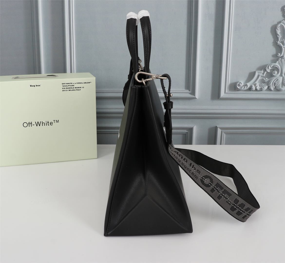 Off White Bag Casual Outdoor Convenient Tote Bag