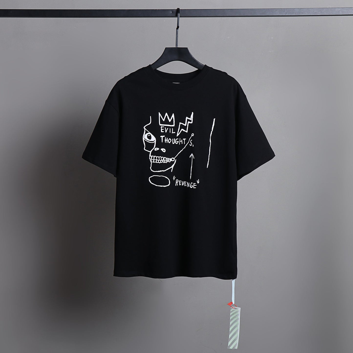 Ow T Shirts Witch Crown Graffiti Men and Women