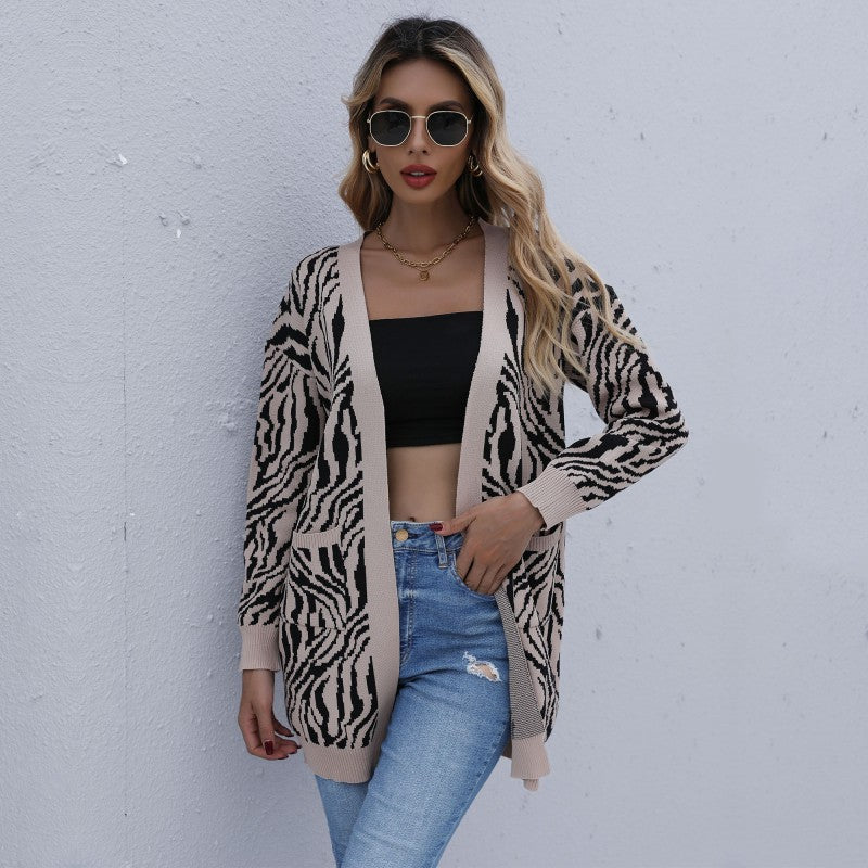 Women Knitted Sweater Autumn and Winter Leisure Sweater Leopard Print Long Sleeve Cardigan Jacket