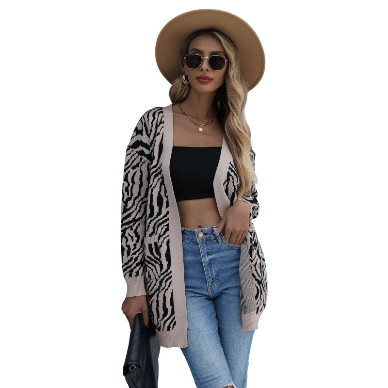 Women Knitted Sweater Autumn and Winter Leisure Sweater Leopard Print Long Sleeve Cardigan Jacket