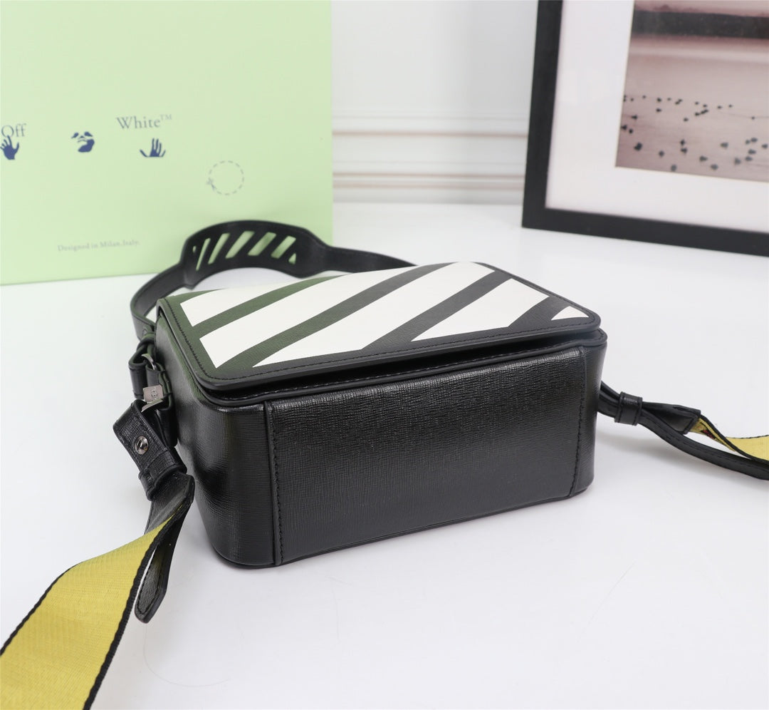 Off White Bag Casual Outdoor Convenient Tote Bag