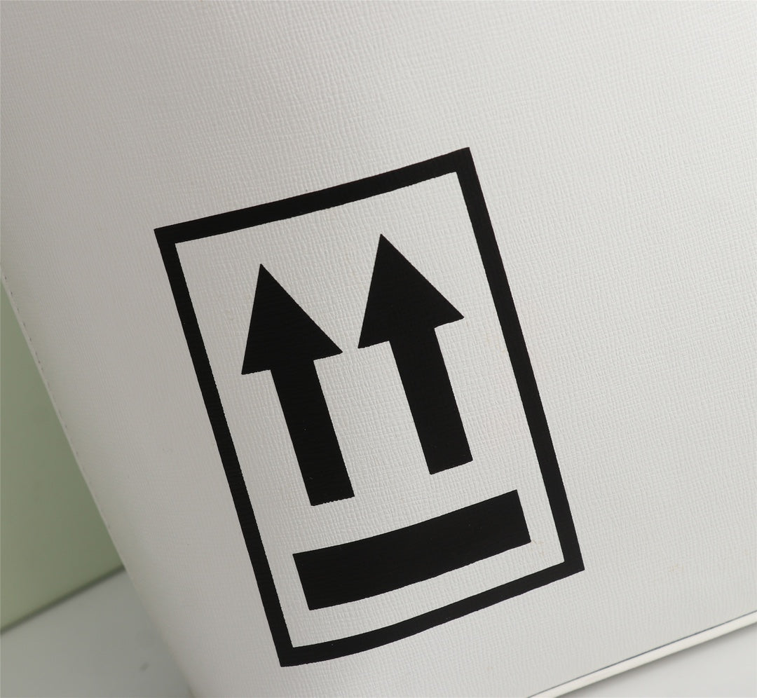 Off White Bag Casual Outdoor Convenient Tote Bag