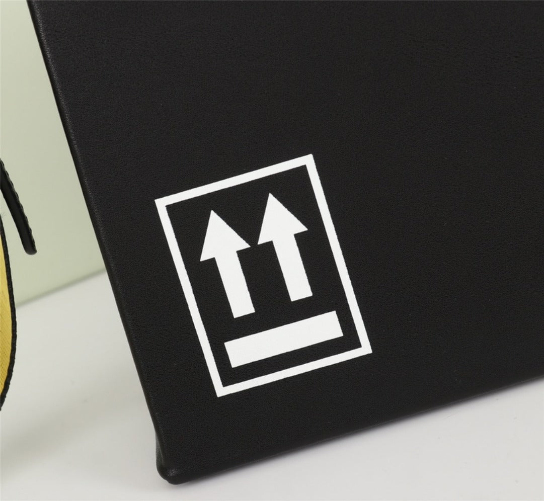 Off White Bag Casual Outdoor Convenient Tote Bag