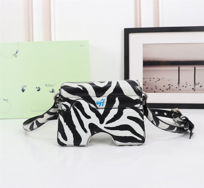 Off White Bag Casual Outdoor Convenient Tote Bag