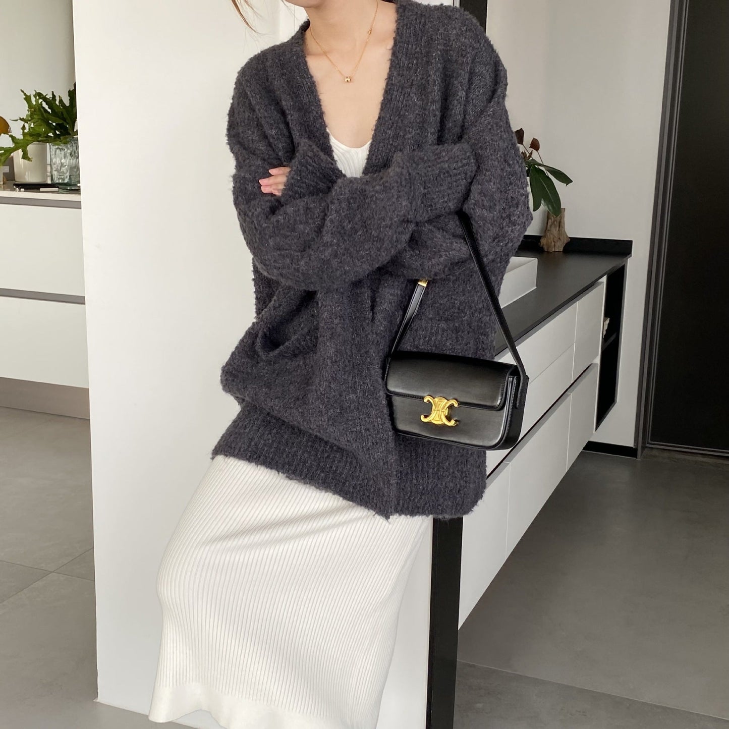 Women Cardigan Sweater V-neck Cardigan Jacket Long-Sleeved Loose Sweater Women's Mid-Length Coat 3t667