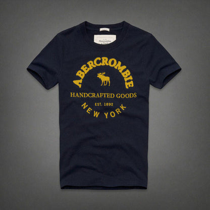 New Women's Short Sleeved T-shirt with Letters on The Deer S