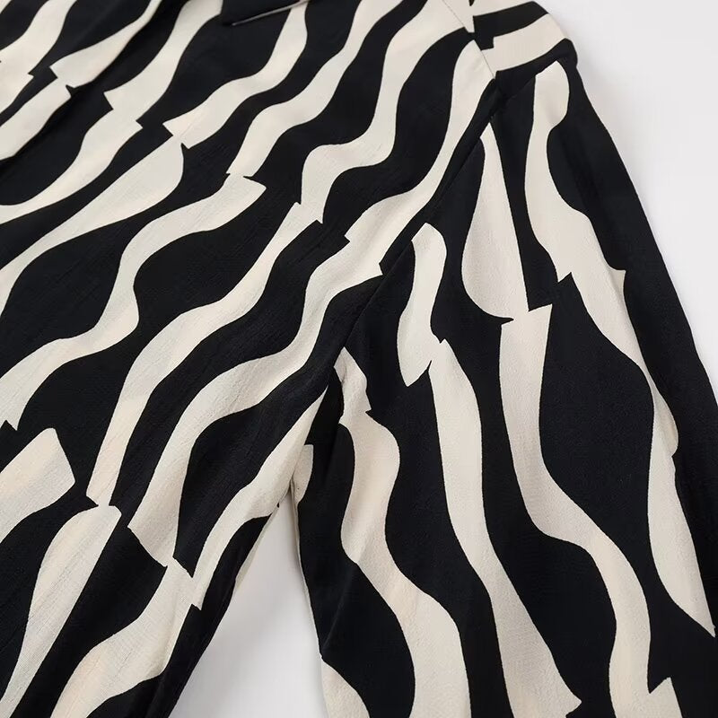 Women Tops Summer Wave Pattern Shirt Single-Breasted Mid-Length Top