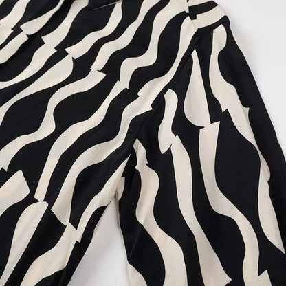 Women Tops Summer Wave Pattern Shirt Single-Breasted Mid-Length Top