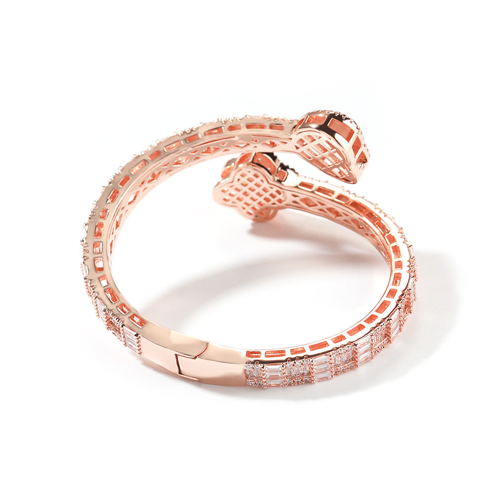 Bracelet ins Wind Love Clover Bracelet Premium Sense Copper Zircon Royalty