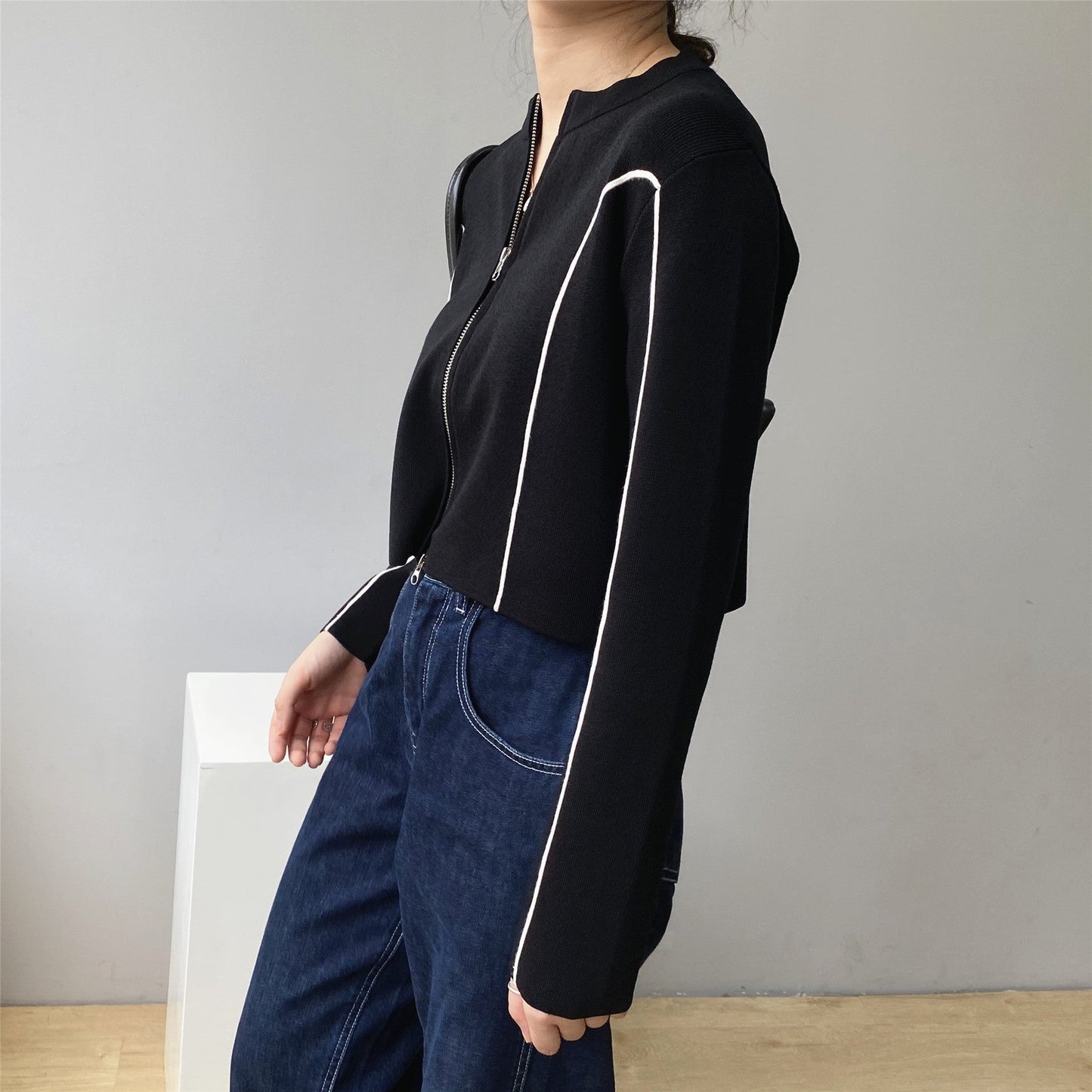 Women Cardigan Sweater Zipper Short Jacket Knitted Hong Kong Style Sweater Coat 20238t7217