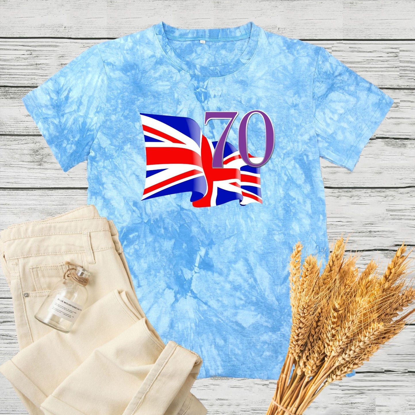 Inspired by Queen's Platinum Jubilee 2022 Elizabeth 70 Years T-shirt Loose Crew Neck T-shirt