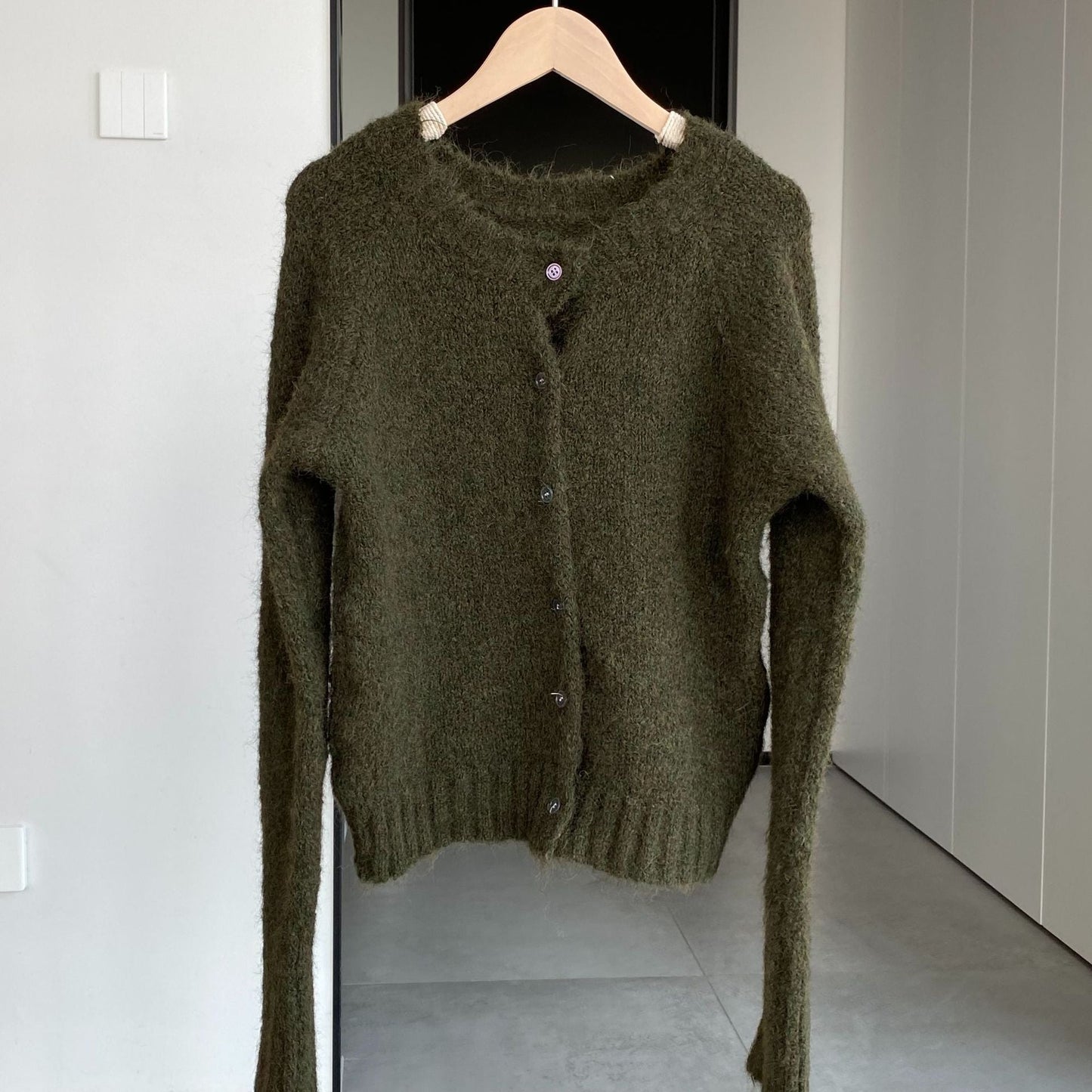 Women Cardigan Sweater Spring Alpaca Fleece/Fiber Cardigan Jacket Long-Sleeved round Neck Sweater Cardigan D2366