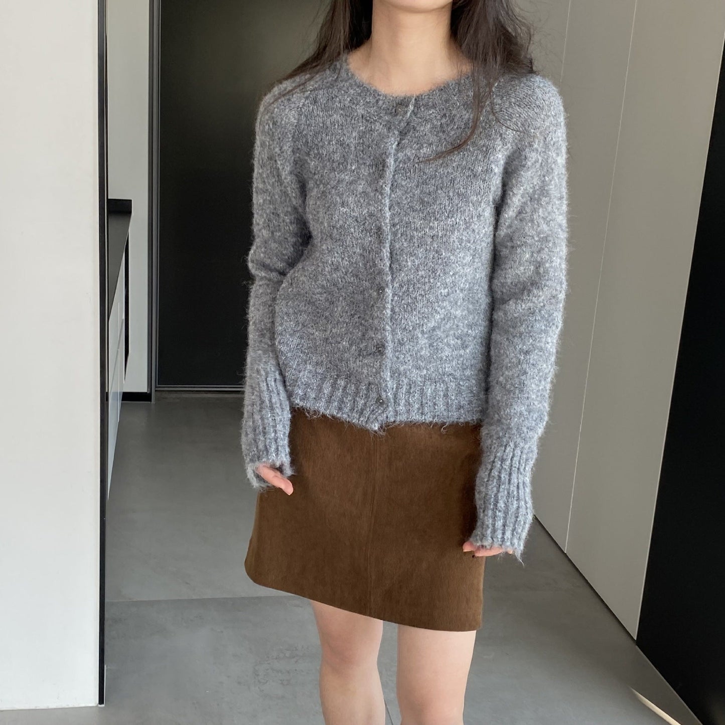 Women Cardigan Sweater Spring Alpaca Fleece/Fiber Cardigan Jacket Long-Sleeved round Neck Sweater Cardigan D2366