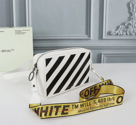 Off White Bag Casual Outdoor Convenient Tote Bag