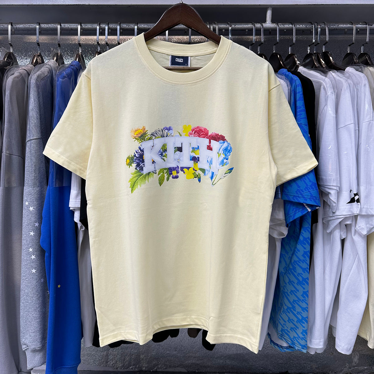 Kith T-Shirt Multicolor Floral Print Tee